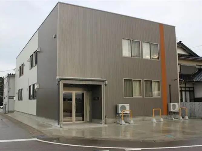 じょうめいとゆかいななかまたち